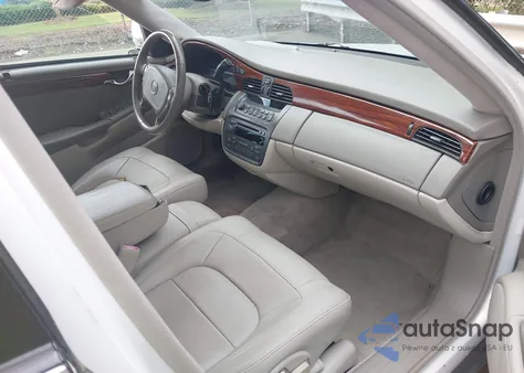 2004 Cadillac Deville Standard z USA, uszkodzony, nr VIN 1G6KD54Y64U159925